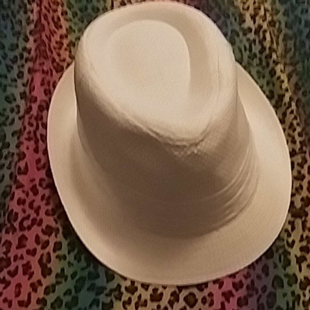 Kid's hat
